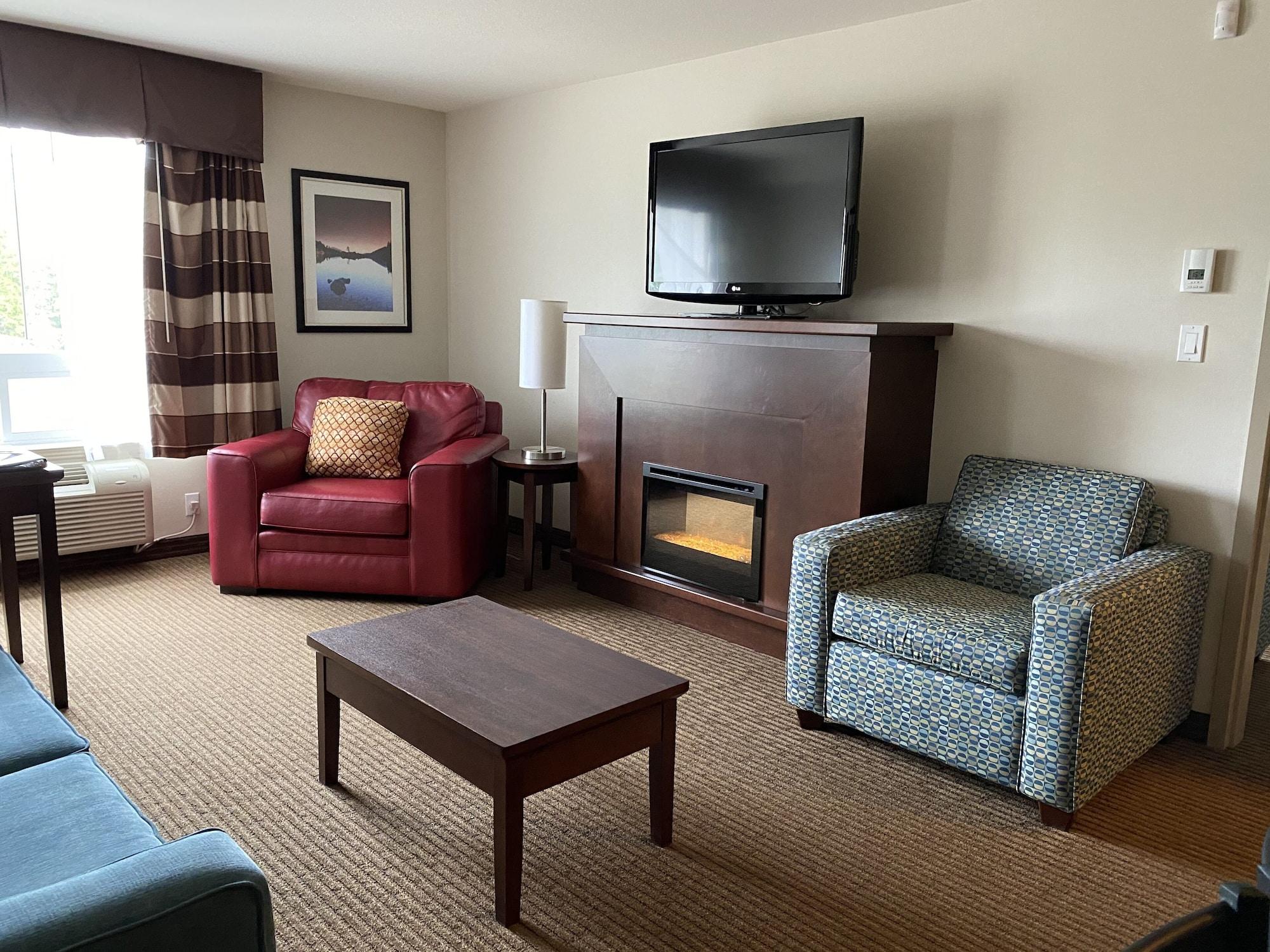 Hotel Ramada By Wyndham Creston Esterno foto