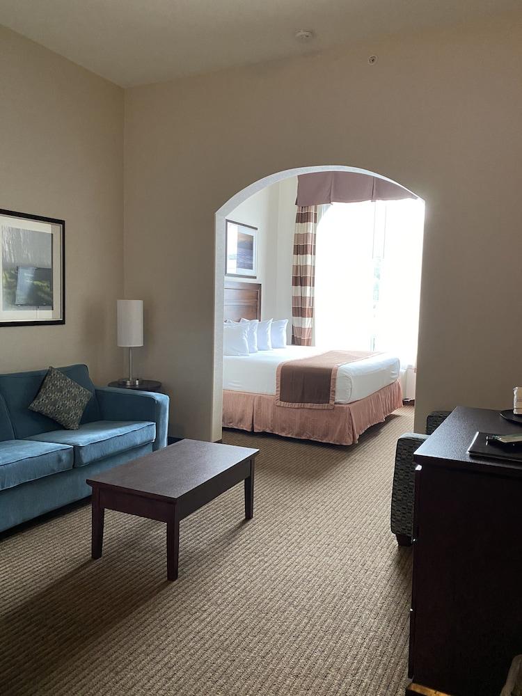 Hotel Ramada By Wyndham Creston Esterno foto