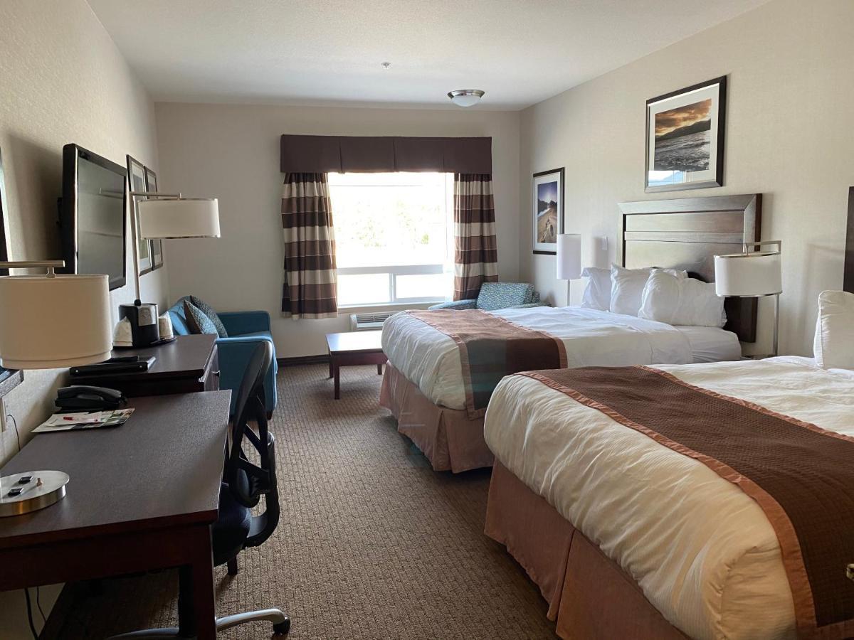 Hotel Ramada By Wyndham Creston Esterno foto